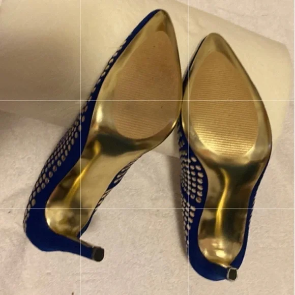 NWT 149.00 Shoes. Betsey Johnson Faawn Blue Heels, Size 8. Read thoroughly. 🎉HP - Picture 7 of 16